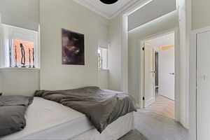 Bedroom- click for photo gallery